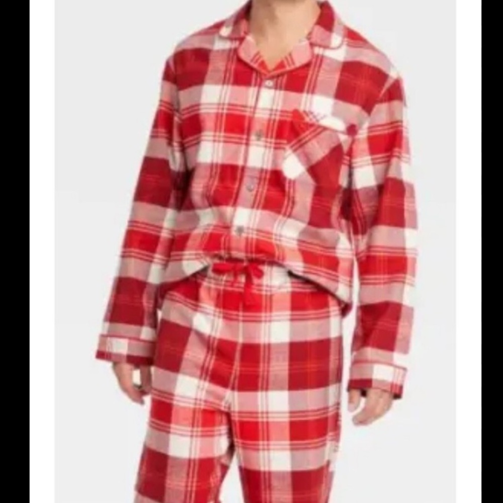 Hearth & Hand Red and White Plaid Flannel Christmas Pajamas Matching Family Mens